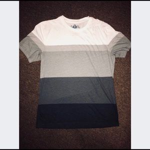 3 men’s tee shirts